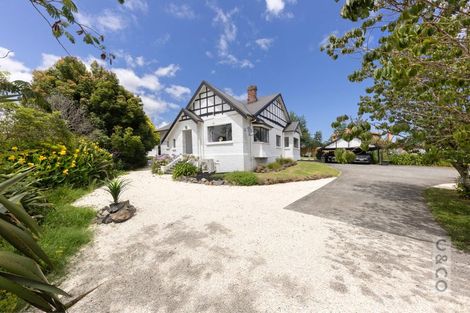 Photo of property in 855 State Highway 16, Waimauku, 0812