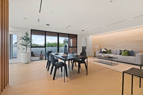 Photo of property in 48a Merani Street, Belmont, Auckland, 0622