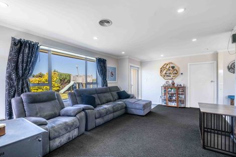 Photo of property in 168 Bluff Highway, Kew, Invercargill, 9812
