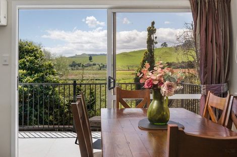 Photo of property in 10 Fairview Terrace, Paeroa, 3600