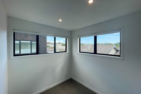 Photo of property in 4/5 Brandon Road, Glen Eden, Auckland, 0602