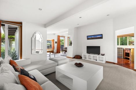 Photo of property in 207 Avenue Road, Greenmeadows, Napier, 4112