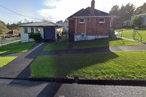 Photo of property in 43a Savoy Road, Glen Eden, Auckland, 0602