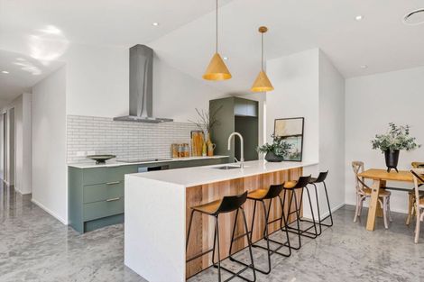 Photo of property in 22 Gillespie Street, Lake Hawea, 9382