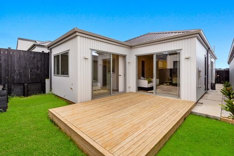 Photo of property in 24 Aituaa Road, Pukekohe, 2120