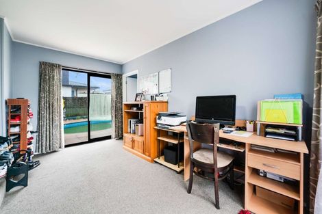 Photo of property in 24 Henwood Road, Mangere East, Auckland, 2024