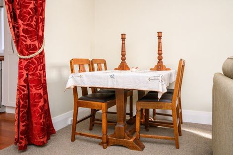 Photo of property in 38 Manson Street, Terrace End, Palmerston North, 4410