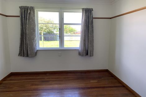 Photo of property in 28 Saint Annes Street, Levin, 5510
