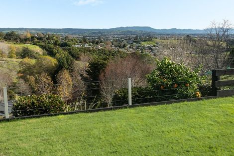 Photo of property in 112r Waikite Road, Welcome Bay, Tauranga, 3175