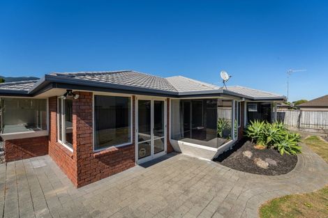 Photo of property in 10 Masefield Street, Stoke, Nelson, 7011
