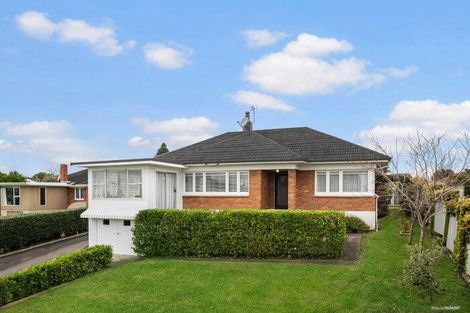 Photo of property in 11 Owens Road, Waiuku, 2123