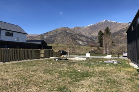 Photo of property in 14 Lorne Street, Lake Hayes, Queenstown, 9304