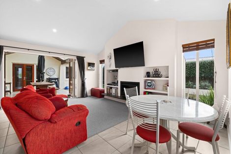 Photo of property in 11 Park Lane, Greenmeadows, Napier, 4112
