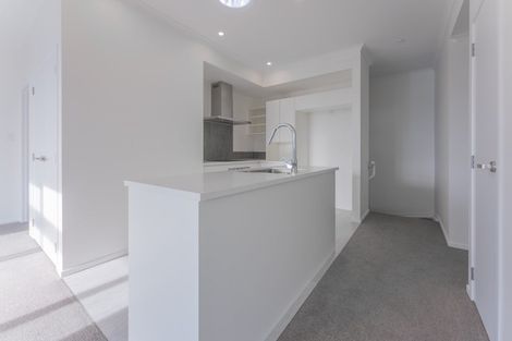 Photo of property in 17/1 Scott Road, Hobsonville, Auckland, 0616