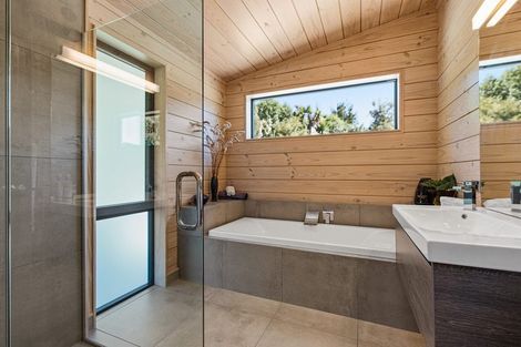 Photo of property in 39 Old School Road, Lower Shotover, Queenstown, 9371