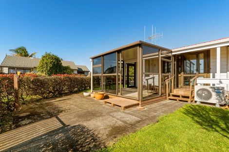 Photo of property in 9 Nettlingham Place, Te Puke, 3119