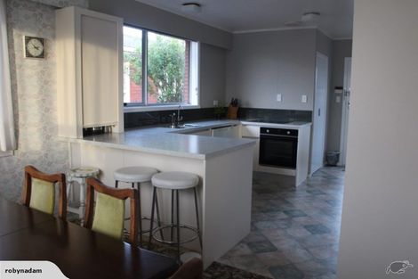 Photo of property in 9 Severn Place, Spotswood, New Plymouth, 4310