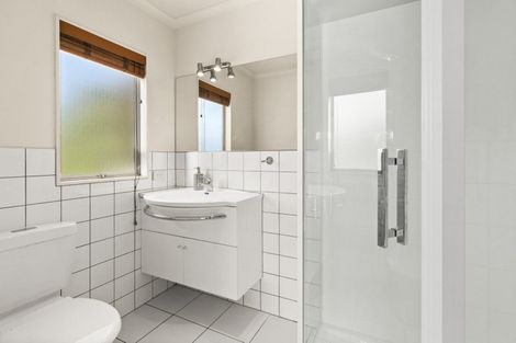 Photo of property in 50 Rochfort Road, Havelock North, 4130