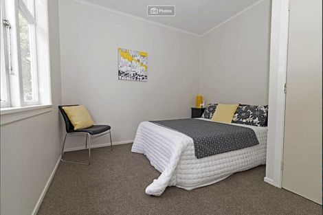 Photo of property in 23 Luckens Road, West Harbour, Auckland, 0618