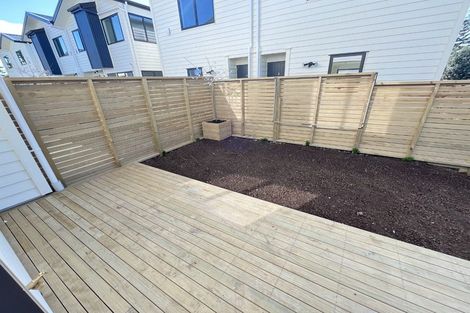 Photo of property in 10/25 Manse Road, Pahurehure, Papakura, 2113