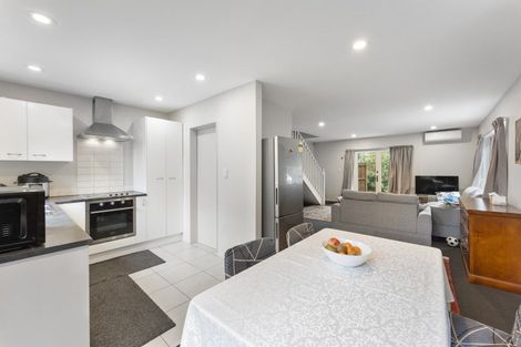 Photo of property in 8 Waldie Grove, Avalon, Lower Hutt, 5011