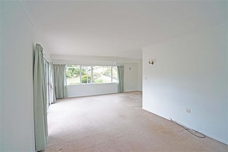 Photo of property in 8 Nicholson Place, Hillcrest, Auckland, 0627