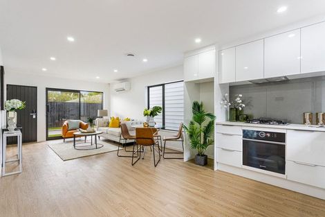Photo of property in 4/20 Metcalfe Road, Ranui, Auckland, 0612