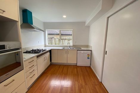 Photo of property in 7 Merlot Way, Te Atatu South, Auckland, 0610