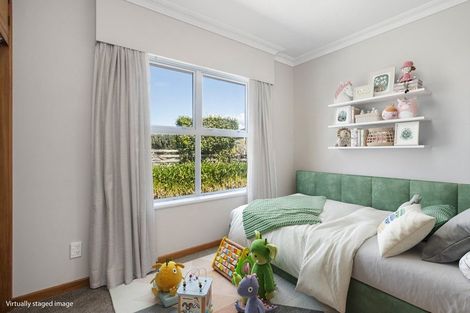 Photo of property in 12 Carisbrooke Street, Katikati, 3129