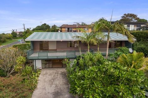 Photo of property in 26 Kauri Road, Stanmore Bay, Whangaparaoa, 0932