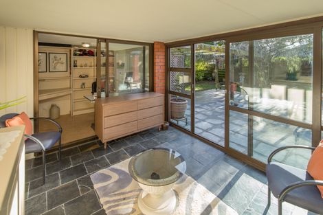 Photo of property in 2 Kent Lodge Avenue, Avonhead, Christchurch, 8042