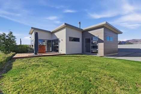 Photo of property in 12 Grandvue Drive, Twizel, 7901