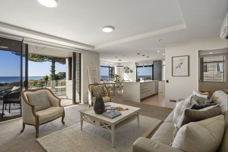 Photo of property in 10/48 Marine Parade, Mount Maunganui, 3116
