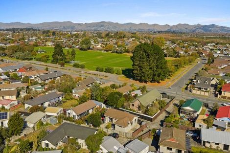 Photo of property in 1/102a Queenspark Drive, Parklands, Christchurch, 8083
