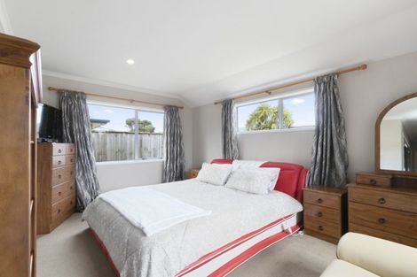 Photo of property in 10 Fraser Colman Grove, Wainuiomata, Lower Hutt, 5014