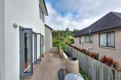 Photo of property in 34 Borneo Drive, Fairview Heights, Auckland, 0632