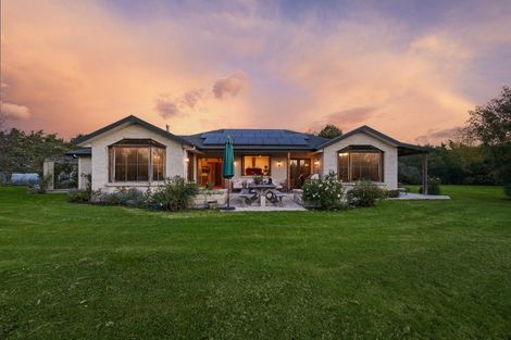 Photo of property in 1402 North Eyre Road, West Eyreton, Rangiora, 7475