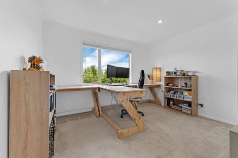 Photo of property in 2g Country Club Lane, Waiuku, 2123