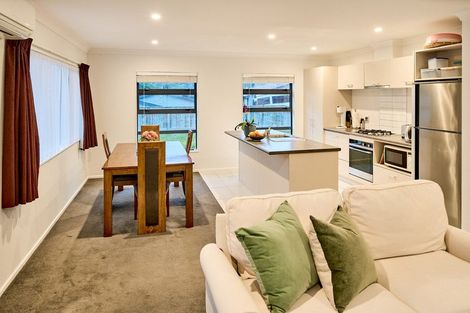 Photo of property in 11 Moonsail Drive, Whitby, Porirua, 5024