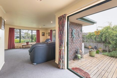 Photo of property in 21 Kingsford Drive, Stoke, Nelson, 7011