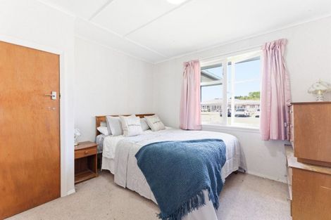 Photo of property in 3 Makuri Street, Mangatainoka, Pahiatua, 4982