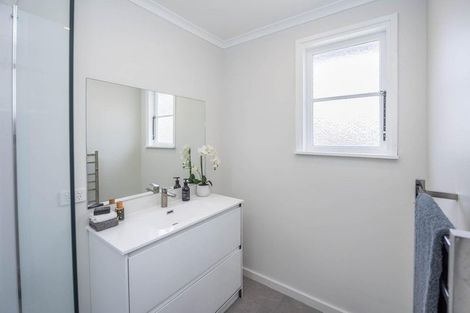 Photo of property in 194 Clarkin Road, Fairfield, Hamilton, 3214