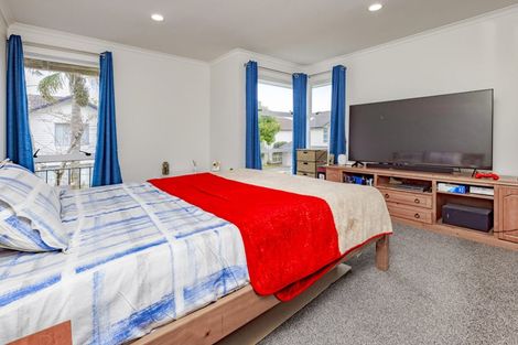 Photo of property in 71 The Track, Takanini, 2112