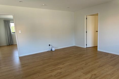 Photo of property in 39a Cutler Street, New Lynn, Auckland, 0600