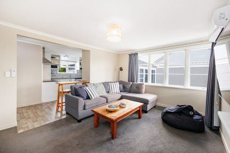 Photo of property in 104 Clyde Crescent, Roslyn, Palmerston North, 4414