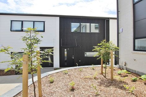 Photo of property in 31 Whanui Place, Mangere Bridge, Auckland, 2022