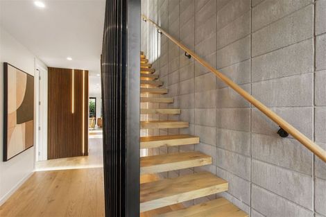 Photo of property in 1/151 Edgeware Road, Edgeware, Christchurch, 8013