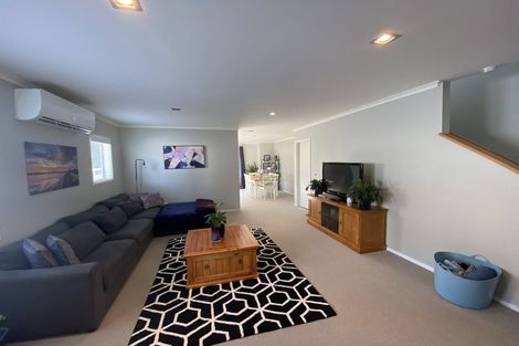 Photo of property in 123 Parkview Drive, Gulf Harbour, Whangaparaoa, 0930