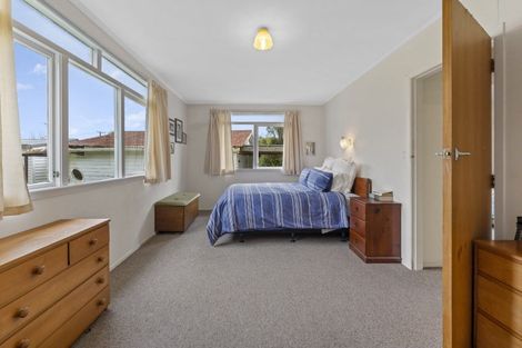 Photo of property in 26 Lee Road, Hannahs Bay, Rotorua, 3010