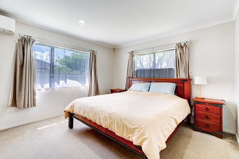Photo of property in 8 Avonglen Court, Wattle Downs, Auckland, 2103